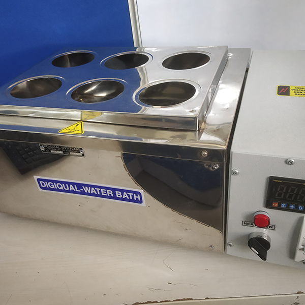 Laboratory 6 Hole Water Bath - Image 2